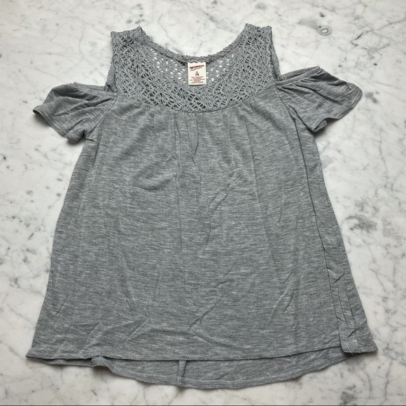 Arizona Jean Company Other - Arizona Jeans Co Cold Shoulder Girls Small 7/8 Lace Shirt